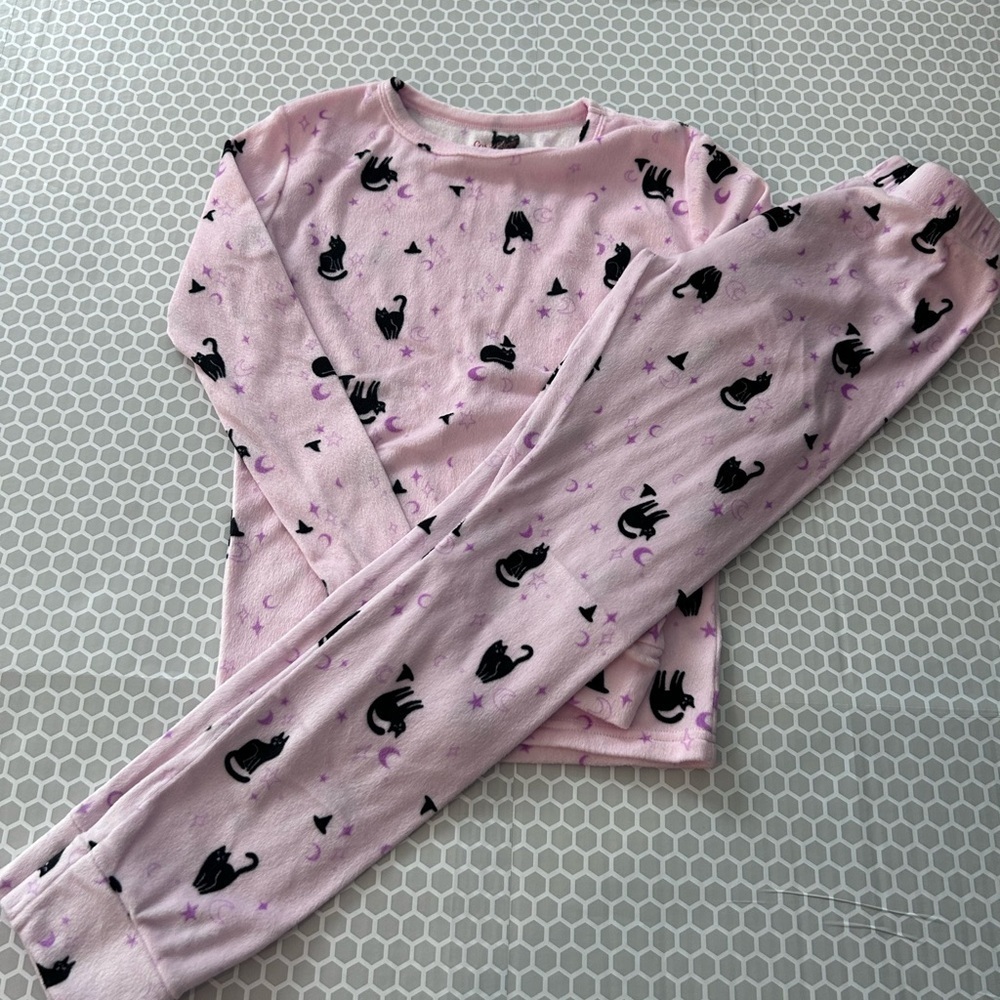 Cat & Jack Light Pink Cat Pattern Pajama Set